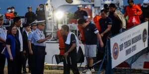 Al menos 18 muertos y 24 desaparecidos en el naufragio de un ferry en Filipinas