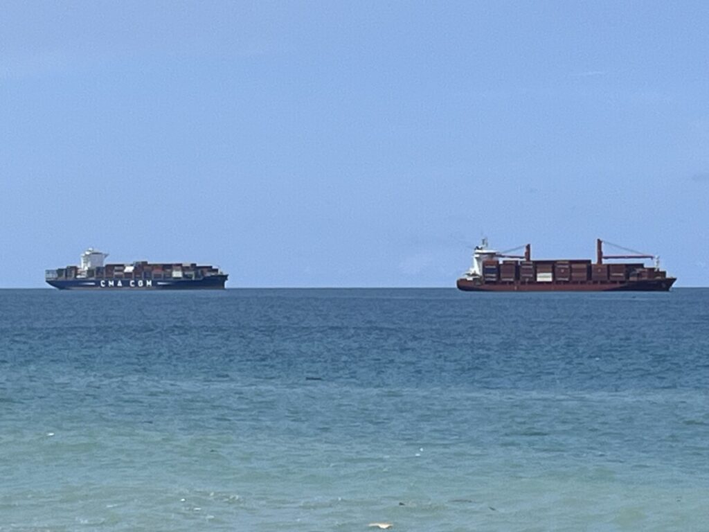 Al puerto de La Guaira llegarán 15 buques en enero