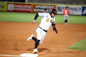 Alexi Amarista y el bullpen se combinaron para darle a Bravos su primera conquista – AlbertoNews