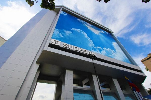 Banca y Negocios