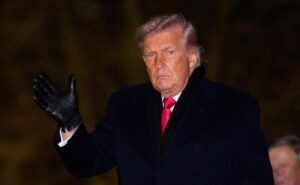Avión de Trump sufre «problema eléctrico menor»; fue reemplazado para viajar a Davos