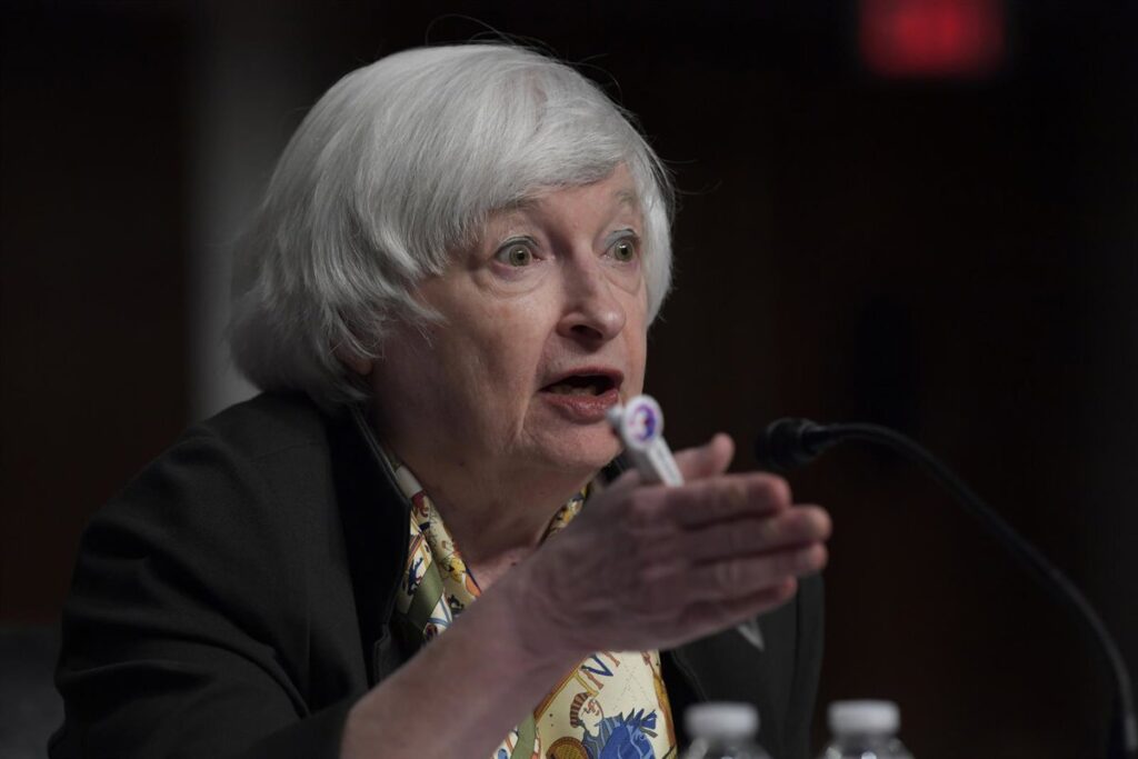Bernanke, Yellen y Greenspan afirman que la investigación a Powell busca socavar la independencia de la Fed
