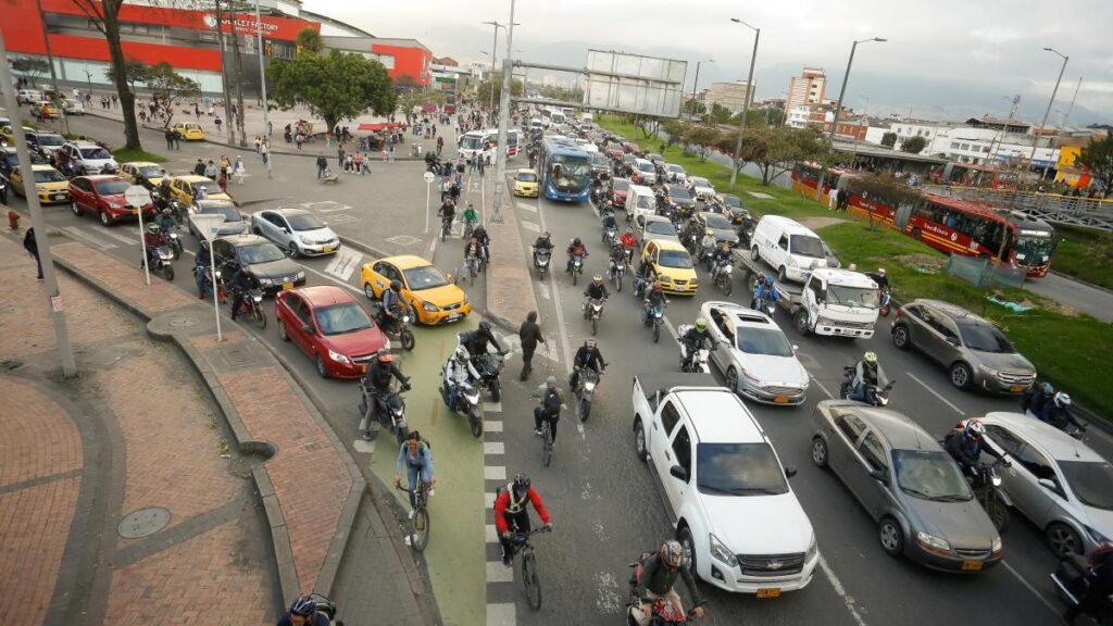 Bogotá y Medellín en el top 12