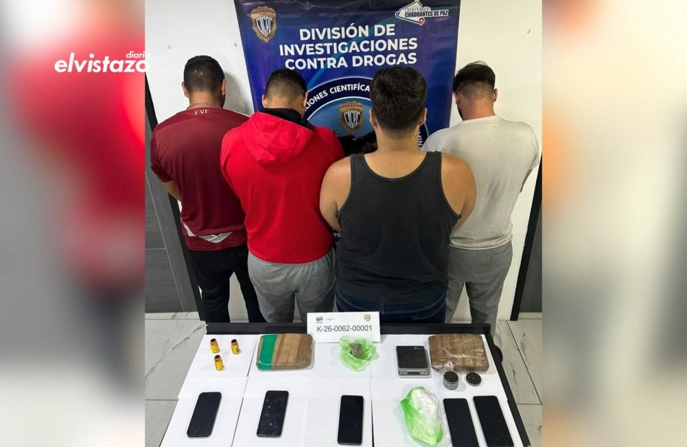 CICPC reporta cuatro hombres detenidos en Chacao con tres panelas de droga