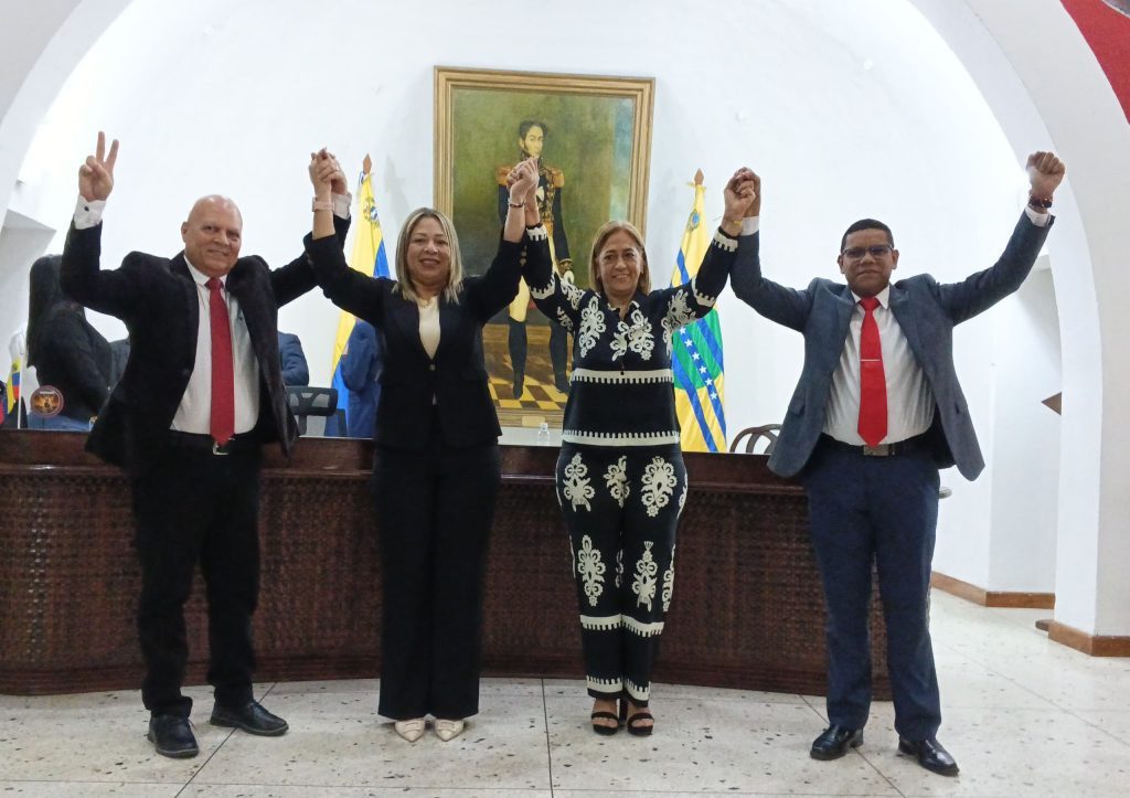 CLEB instala período legislativo 2026 y ratifica por unanimidad a su junta directiva