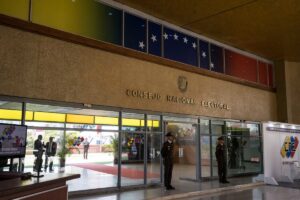 CNE suspendió temporalmente la creación de partidos políticos