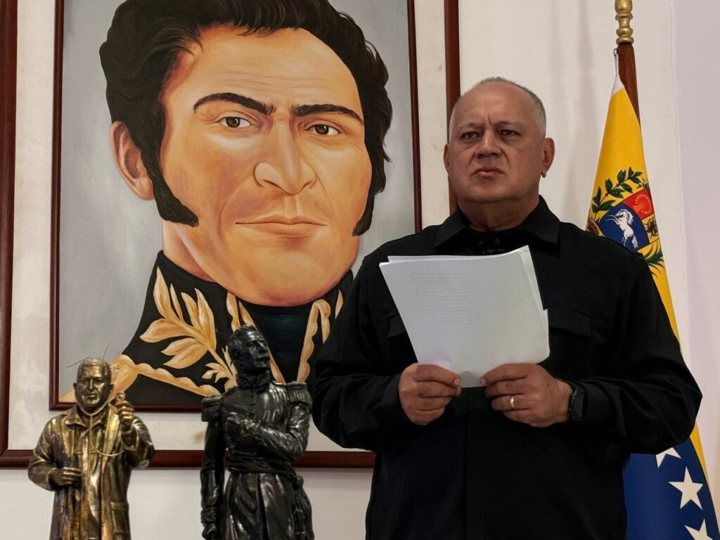 Cabello dice que "hasta ahora" son cien los fallecidos en el ataque de EEUU en Venezuela