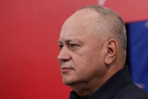 Cabello juega con la paciencia de Trump tras insistir que Maduro "será traído de vuelta" a Venezuela