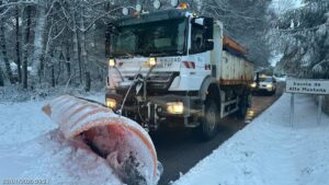 Carreteras y vías cortadas, ferris y vuelos cancelados y clases suspendidas, efectos de la borrasca Ingrid | europapress.es