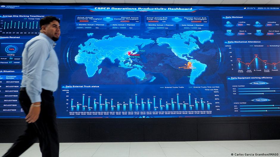 China y Estados Unidos chocan en Latinoamérica