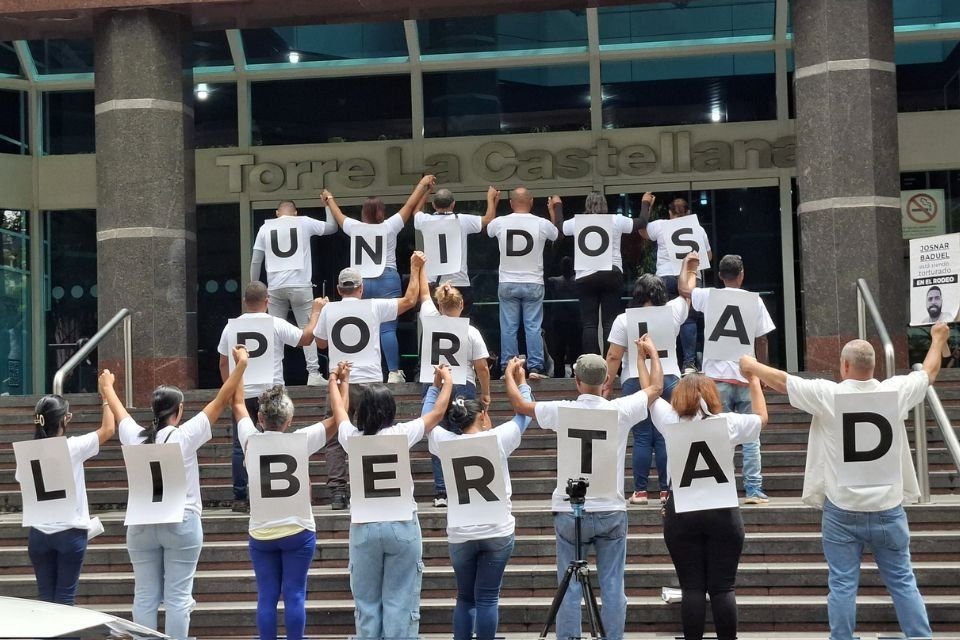 Clippve convocó vigilias en centros de reclusión para presionar por excarcelaciones de presos políticos
