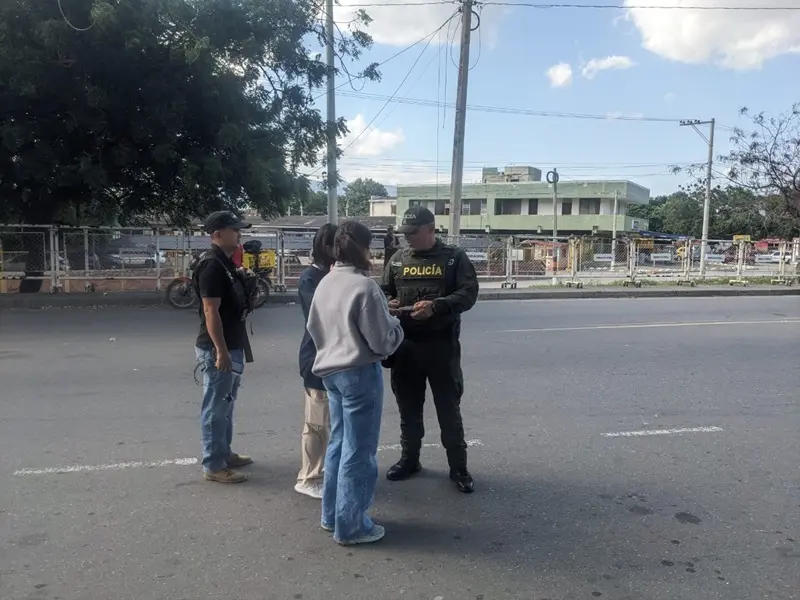 Combaten la trata de personas desde el puente Simón Bolívar