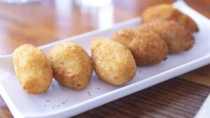 Con las sobras de Navidad… croquetas de pescado, gambas o langostinos