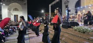 Concierto sinfónico en el atrio de la Catedral en honor al Patrono