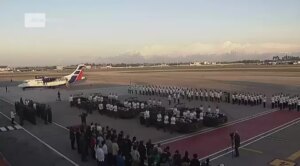 Cuba recibe con honores restos de 32 militares que murieron en Venezuela