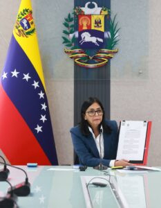 Delcy Rodríguez: Exigimos la inmediata liberación del presidente Maduro y su esposa