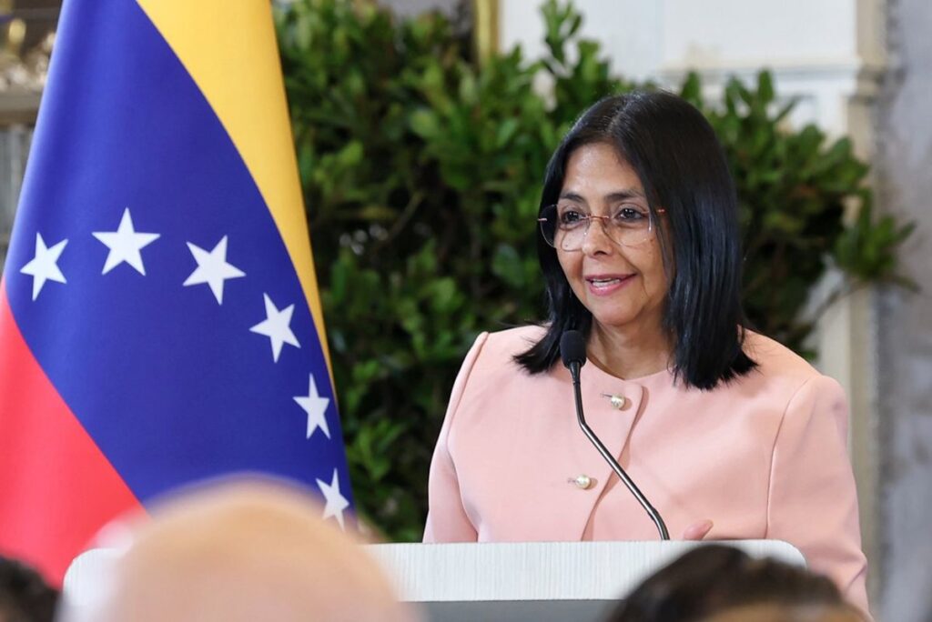 Delcy Rodríguez adelanta nuevas excarcelaciones "para consolidar un nuevo momento político" en Venezuela