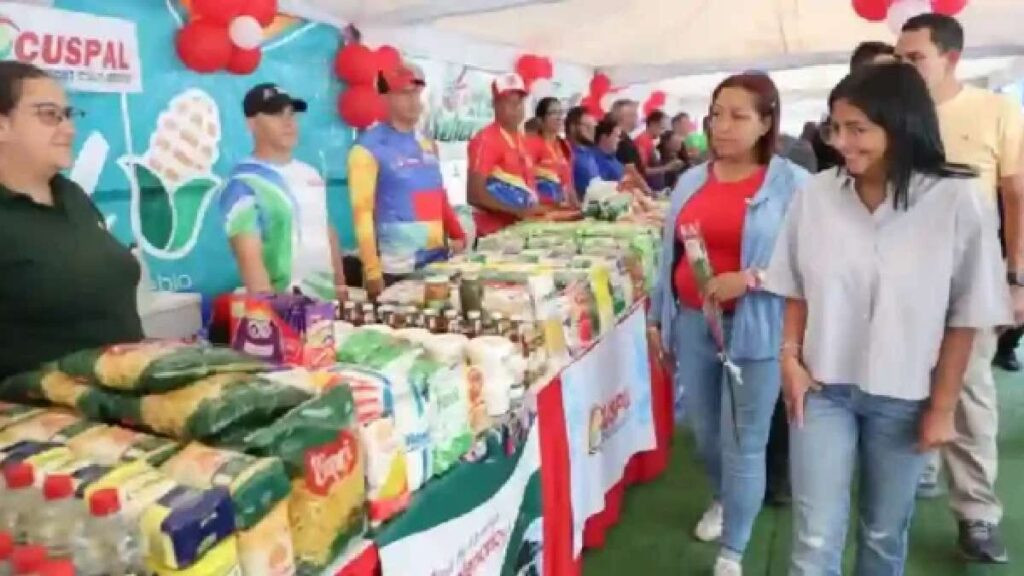 Delcy Rodríguez afirma que el Gobierno busca contener precios