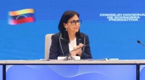 Delcy Rodríguez anuncia la firma del primer contrato de gas