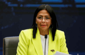 Delcy Rodríguez: de vicepresidenta fiel a Maduro a liderar Venezuela en medio de una crisis histórica
