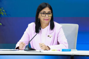 Delcy Rodríguez espera que Venezuela sea un «gigante productor» de petróleo como EE.UU. – AlbertoNews