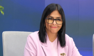 Delcy Rodríguez responde al secretario del Tesoro de EEUU: ‘Venezuela no acepta órdenes’