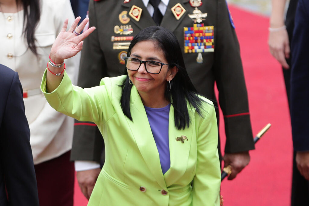 Delcy Rodríguez se reúne con el empresariado y abre nuevas expectativas sobre la economía venezolana - AlbertoNews