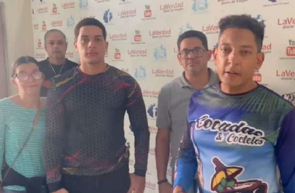 Desalojan a emprendedores de la cinta costera