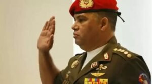 Designan al G/J Gustavo González como nuevo director de la DGCIM y Guardia de Honor