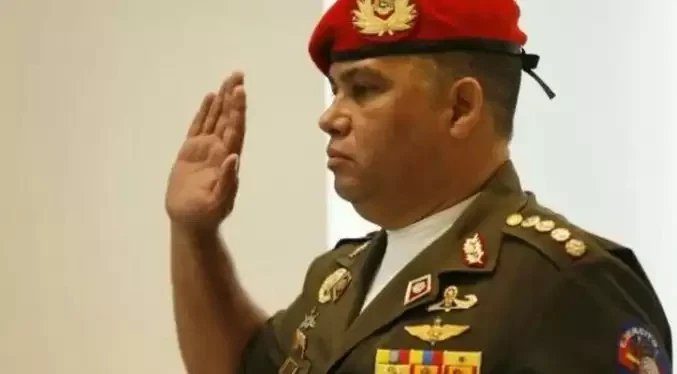 Designan al G/J Gustavo González como nuevo director de la DGCIM y Guardia de Honor