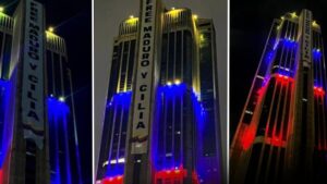 Despliegan pancartas para exigir la liberación de Maduro y Cilia