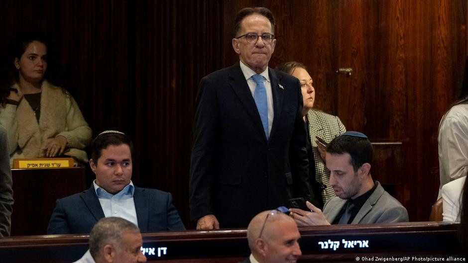 Detenido el jefe de gabinete de Benjamín Netanyahu – DW – 11/01/2026