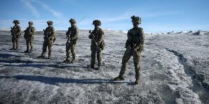 Dinamarca invita a Estados Unidos a participar en ejercicios militares en Groenlandia
