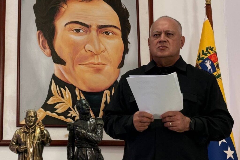 Diosdado Cabello expuso en público su postura hacia Delcy Rodríguez tras ultimátum de EEUU