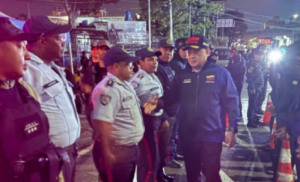 Diosdado Cabello patrulló las calles de Caracas la noche del martes