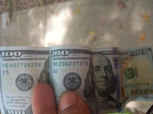 Dólar BCV abre 2026 en más de 301 bolívares