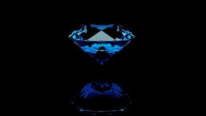 Durante décadas creímos que solo existía en meteoritos. Ahora lo fabricaron en un laboratorio. El diamante imposible ya no es imposible