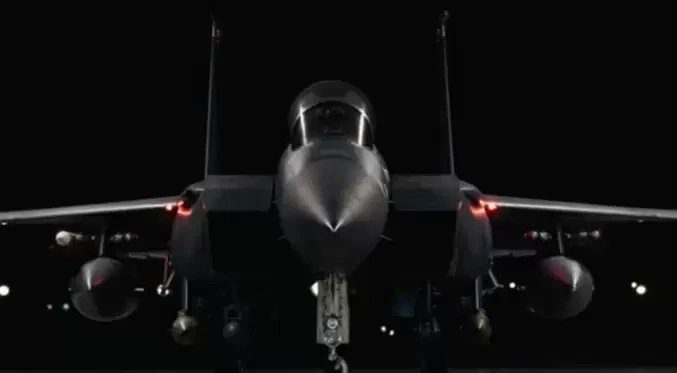 EEUU bombardea objetivos del Estado Islámico en Siria