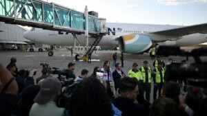 EEUU habilita la reapertura del espacio aéreo caribeño tras las cancelaciones masivas de vuelos