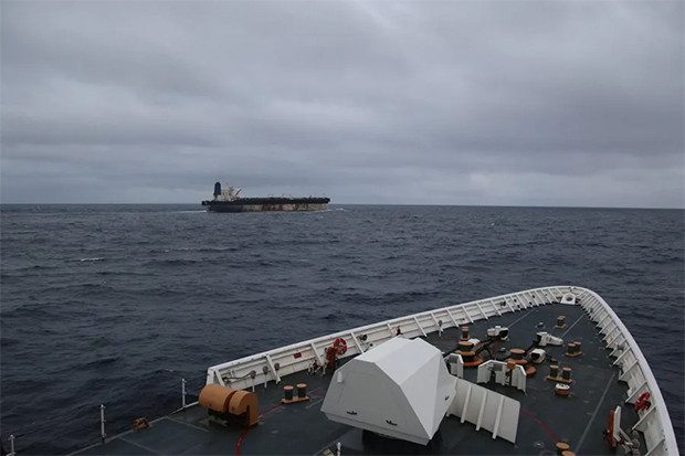 EEUU ordenó la liberación de dos tripulantes rusos del petrolero ‘Marinera’, según Rusia
