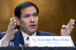 EEUU supervisa una cuenta de Venezuela en Catar con ingresos petroleros, según Marco Rubio