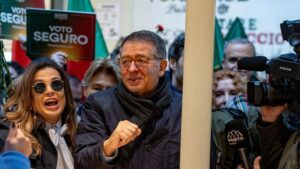 ELECCIONES PORTUGAL | El candidato socialista y el ultraderechista irían a segunda vuelta en Portugal, según sondeos | elperiodico.com