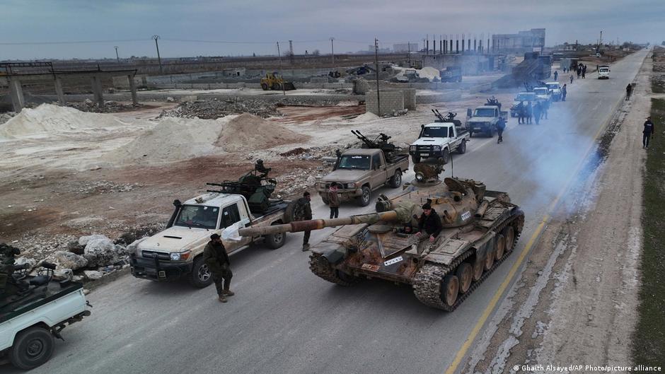 Ejército de Siria extiende el control en el norte del país