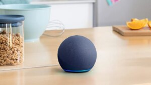 El Echo Dot que controla tu casa inteligente con la voz y suena mejor que altavoces tres veces más caros