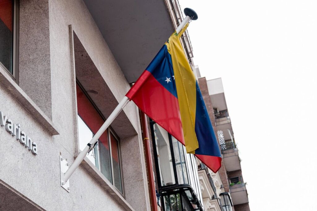 El Gobierno confirma la liberación de cinco españoles en Venezuela, incluida una con doble nacionalidad