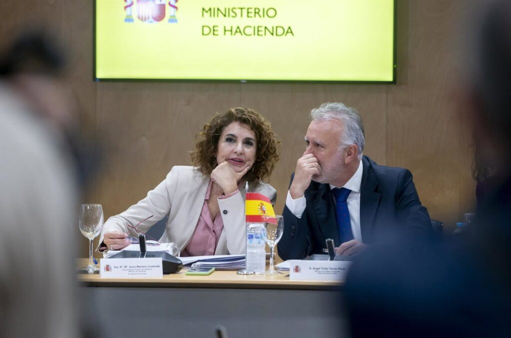 El Gobierno inicia el año con la promesa de un nuevo modelo de financiación y el reto de pactarlo con el PP