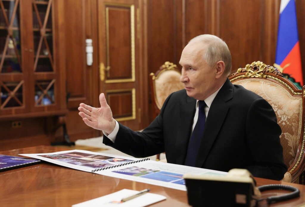 El Kremlin asegura que mantendrá sus relaciones con Venezuela