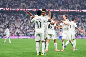 El Real Madrid avanza con lo justo a la final de la Supercopa | europapress.es