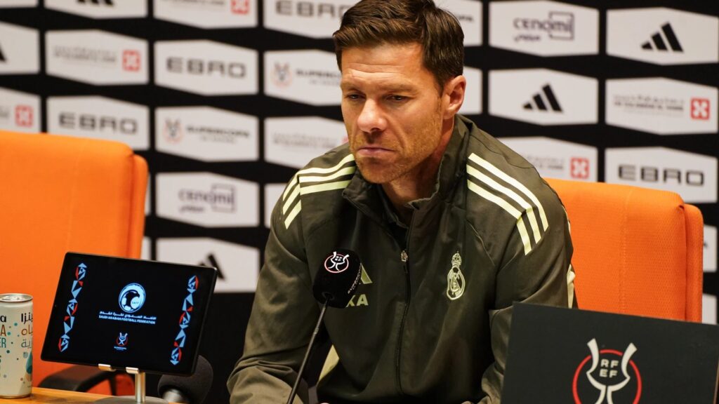 El Real Madrid destituye a Xabi Alonso y lo sustituye por Álvaro Arbeloa - AlbertoNews