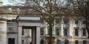 El Reino Unido autoriza la megaembajada de China en Londres en medio de fuertes críticas